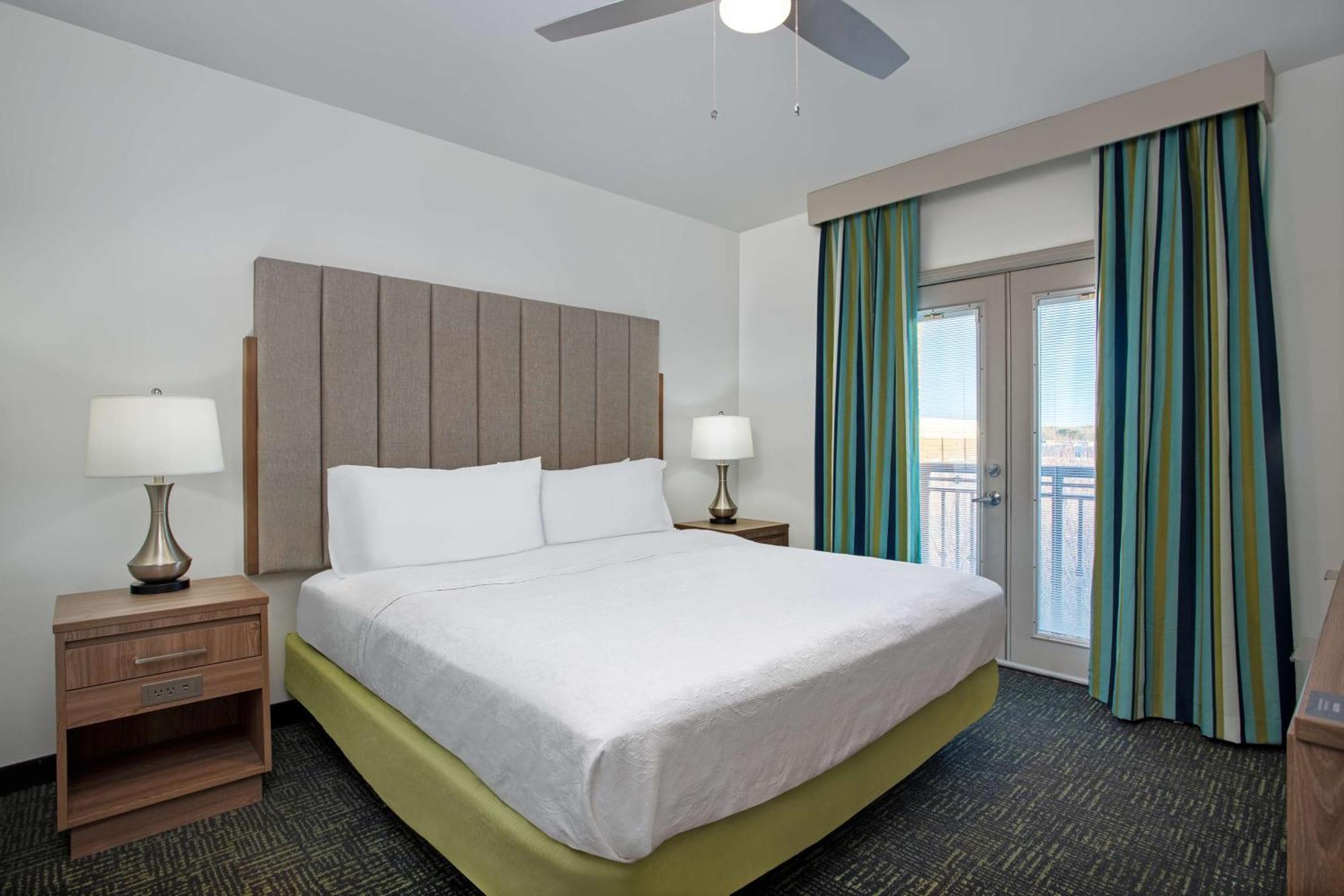 Homewood Suites By Hilton Davidson Экстерьер фото