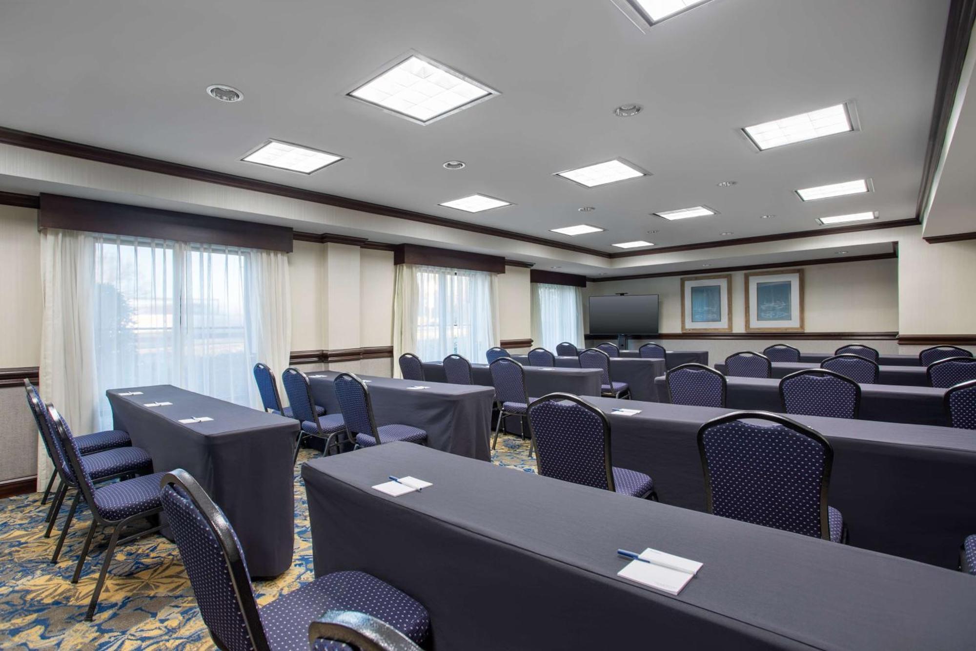 Homewood Suites By Hilton Davidson Экстерьер фото