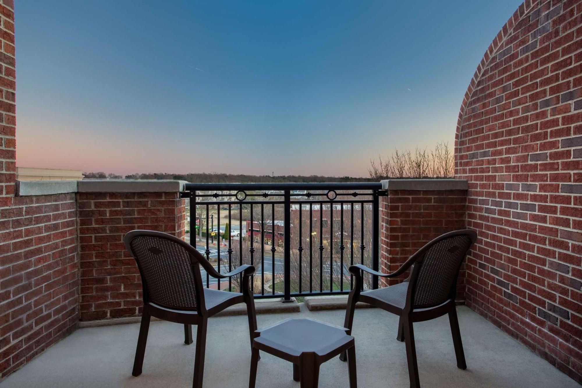 Homewood Suites By Hilton Davidson Экстерьер фото