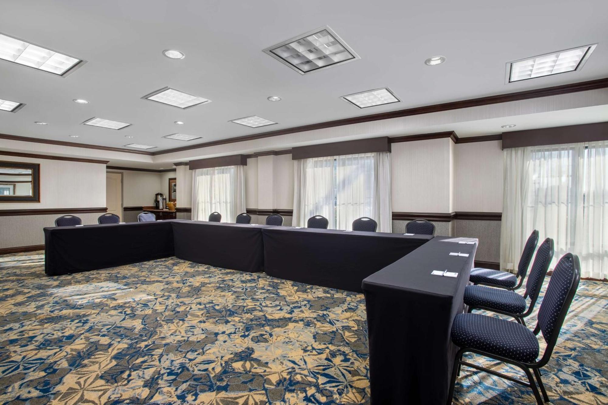 Homewood Suites By Hilton Davidson Экстерьер фото