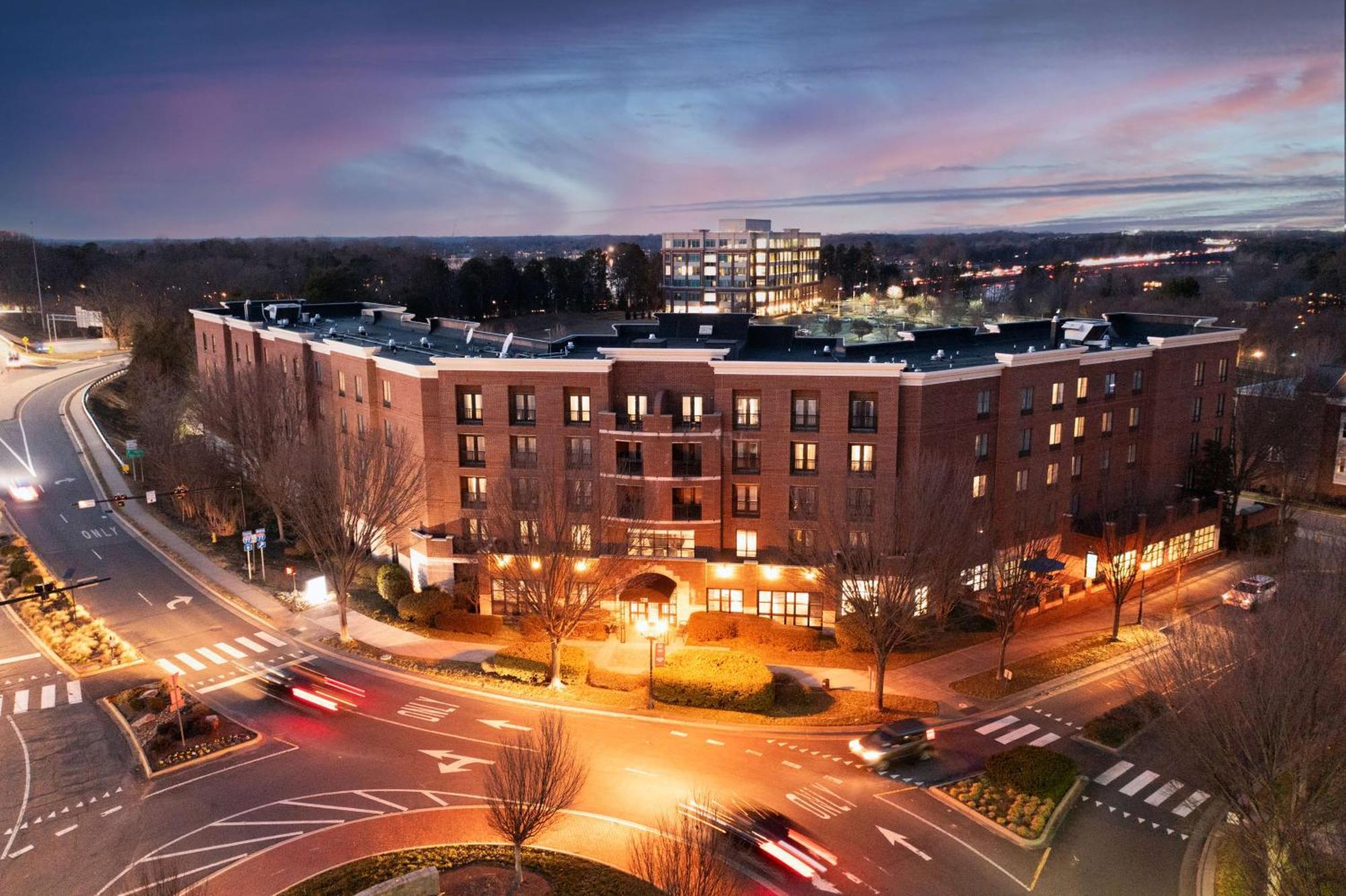 Homewood Suites By Hilton Davidson Экстерьер фото